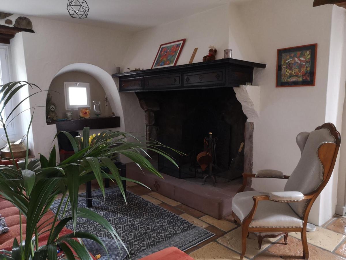 Chalbonia Bed & Breakfast Louhossoa Exterior photo